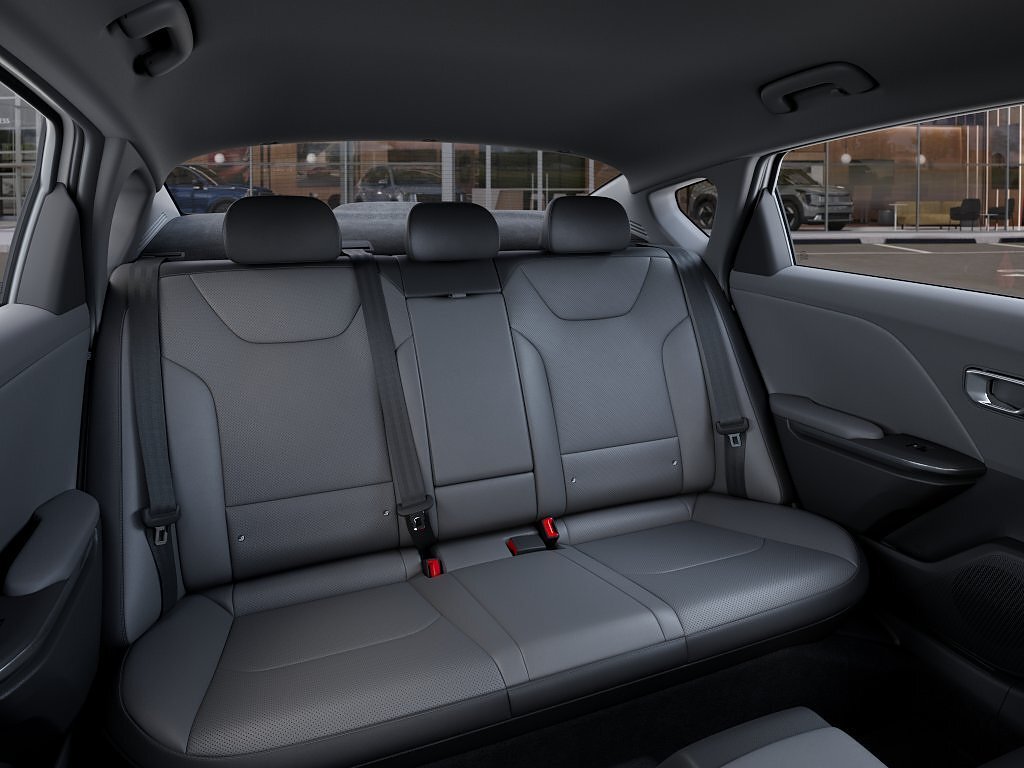 New 2026 Snow White Pearl Kia EX image 16
