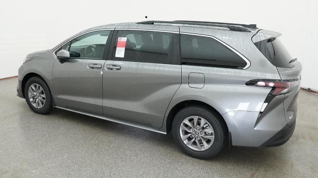 New 2026 Heavy Metallic Toyota LE image 12