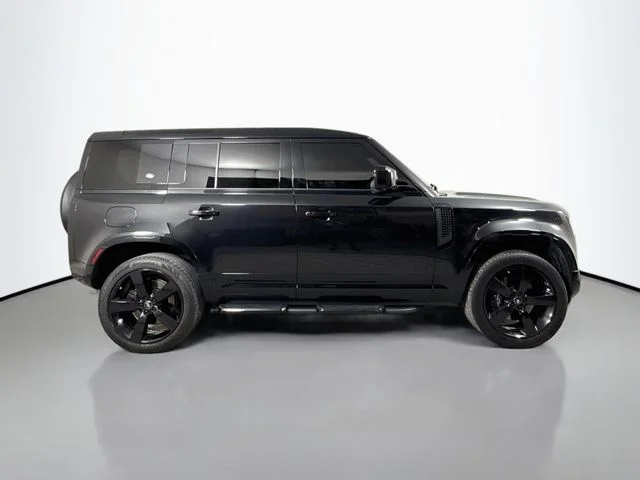 Certified Used 2024 Black Land Rover V8 image 4
