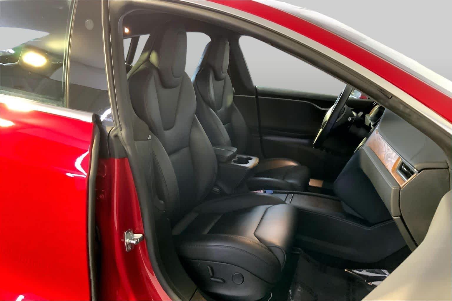Used 2019 Red Multi-Coat Tesla 100D image 7