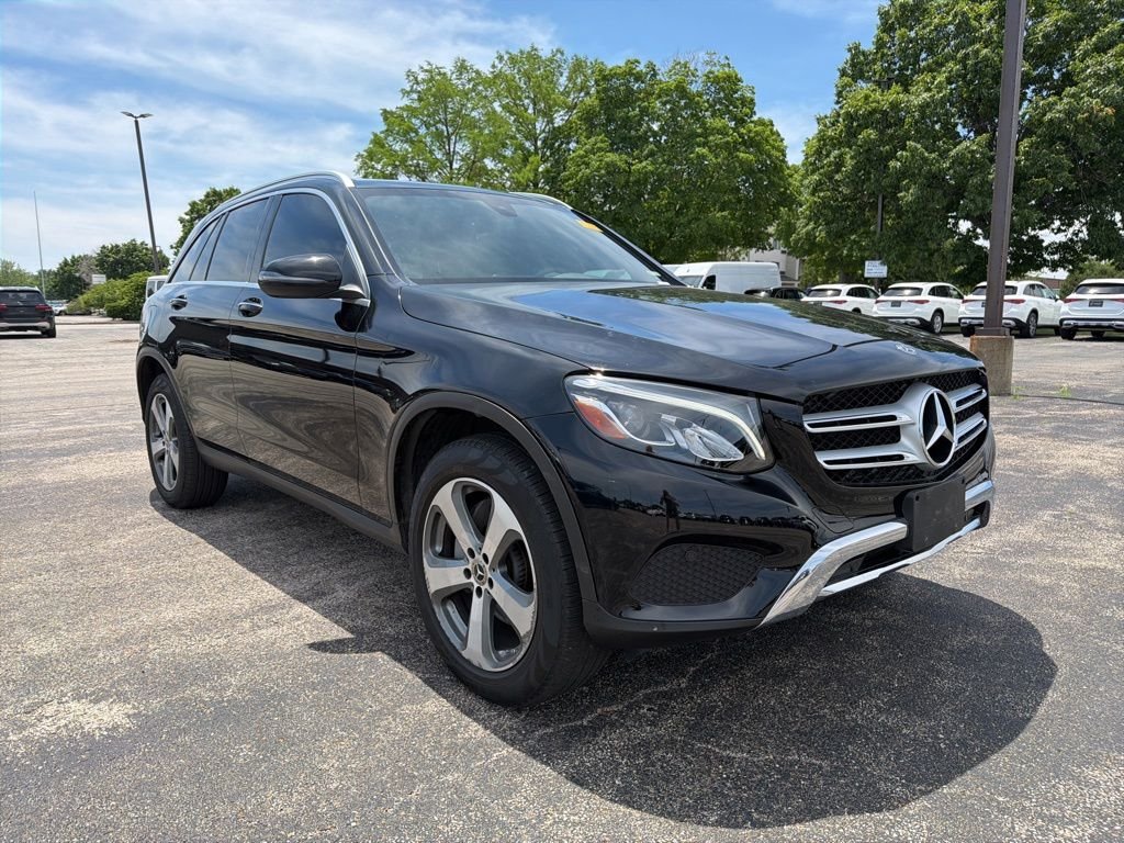 2019 Mercedes-Benz GLC GLC300 4MATIC's photo