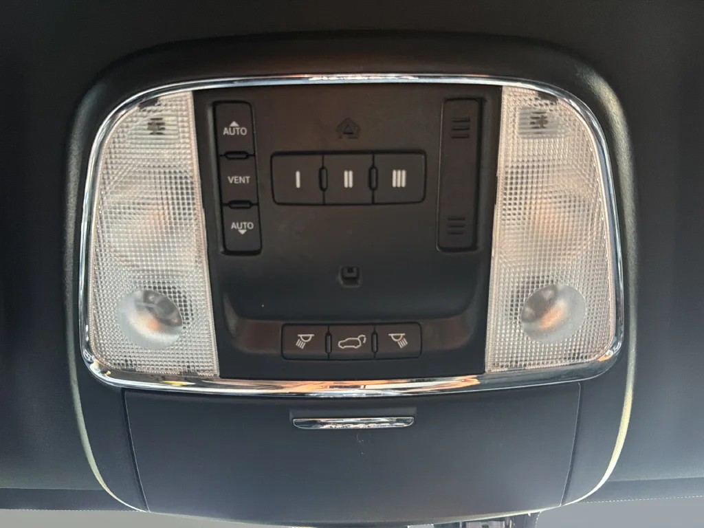 Used 2021 Gray Jeep Laredo X image 34