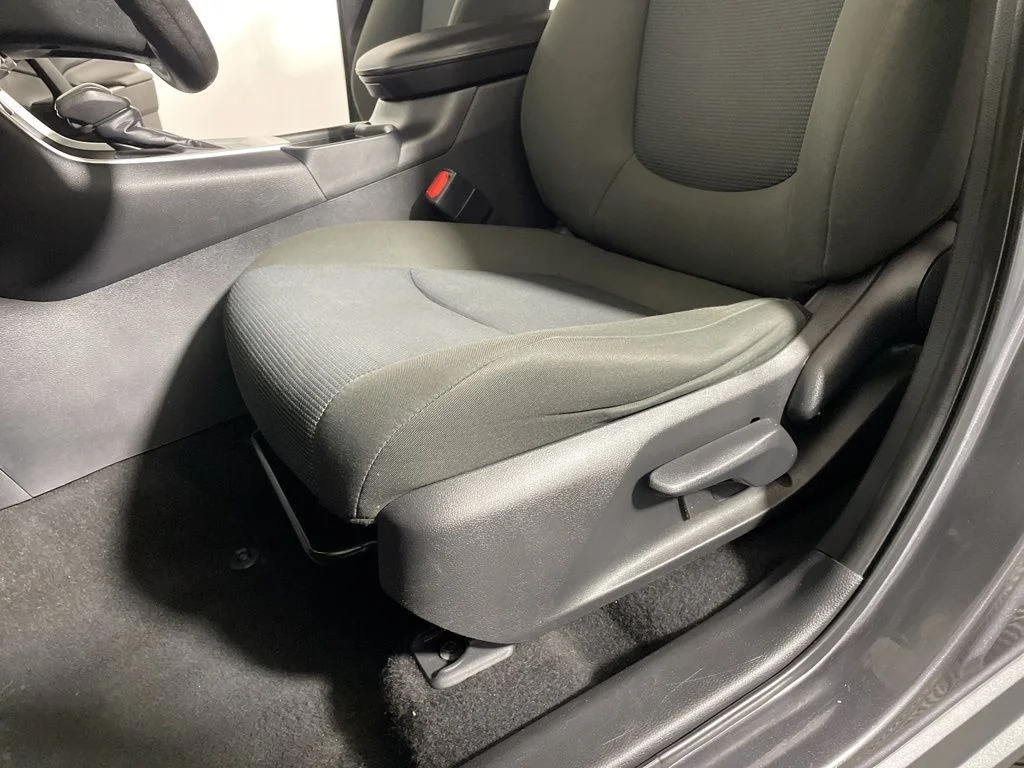Used 2022 Gray Toyota LE image 11