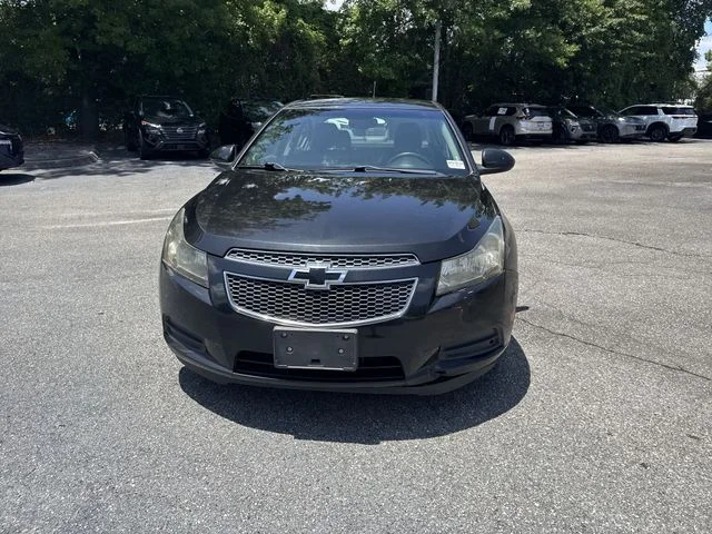 Used 2013 Black Chevrolet 1LT image 2