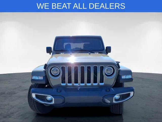 Used 2020 Green Jeep Overland image 4