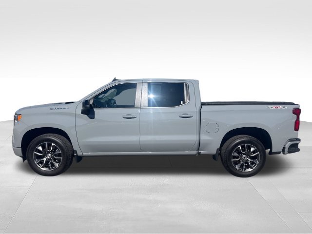Used 2024 Gray Chevrolet RST image 2