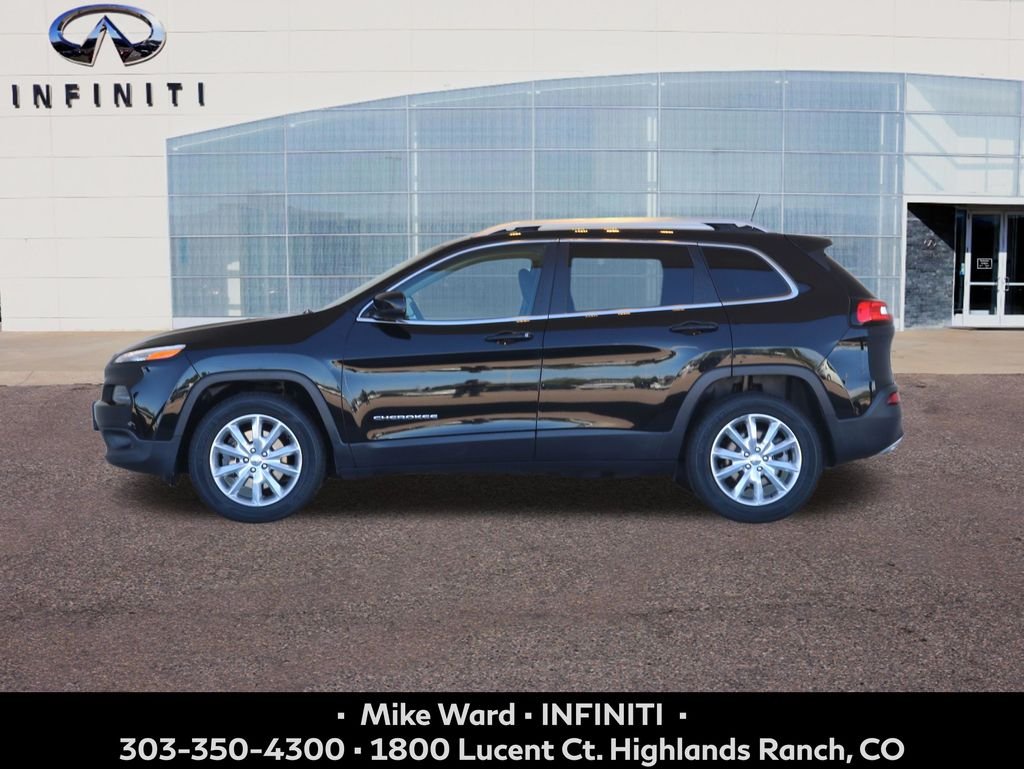 Used 2017 Jeep Cherokee Limited with VIN 1C4PJMDB0HW584455 for sale in Highlands Ranch, CO