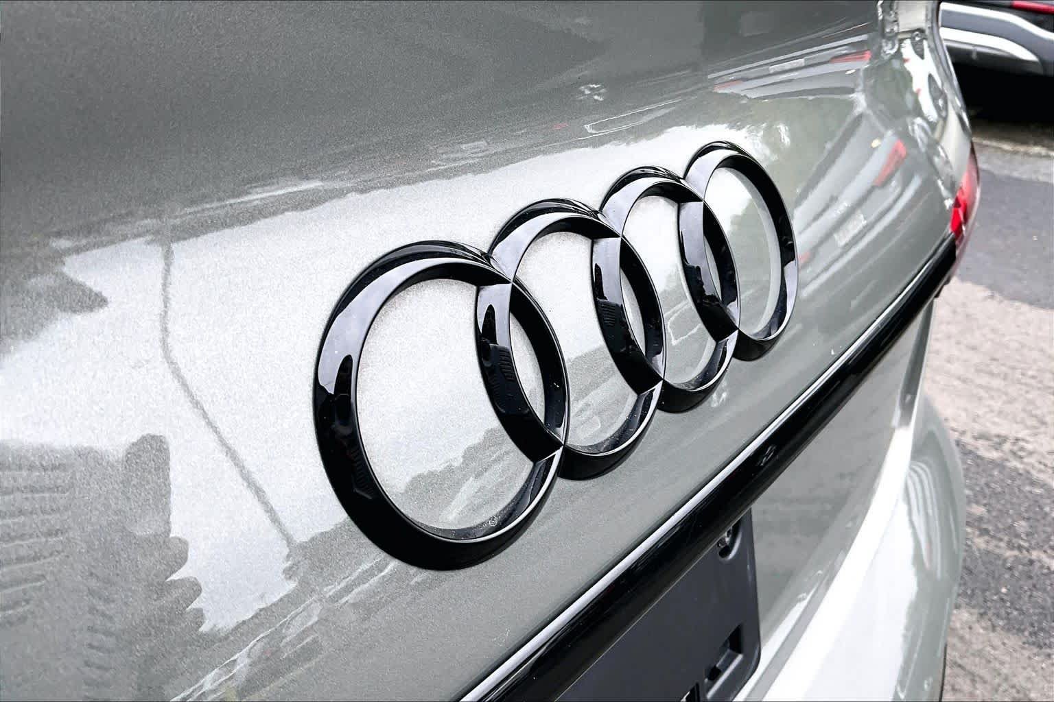 Used 2023 Chronos Gray Metallic Audi Premium Plus image 31