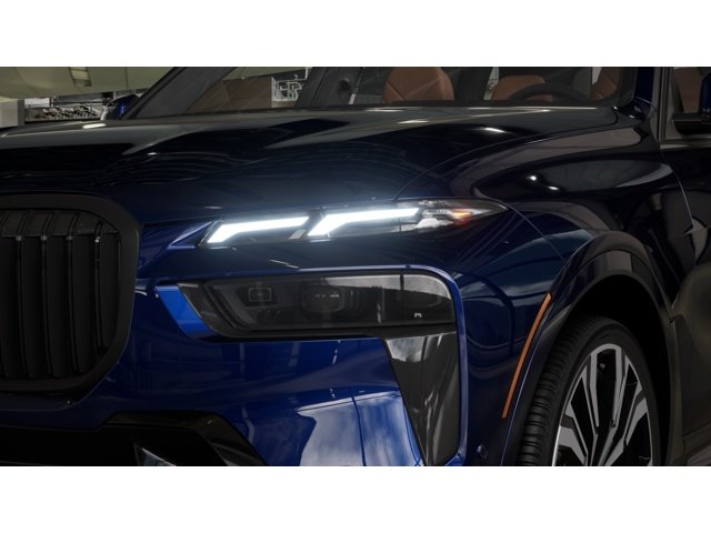 New 2027 Blue BMW X7 40i image 6
