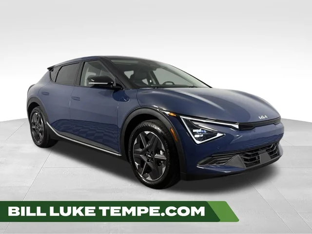 2025 Kia EV6 Light