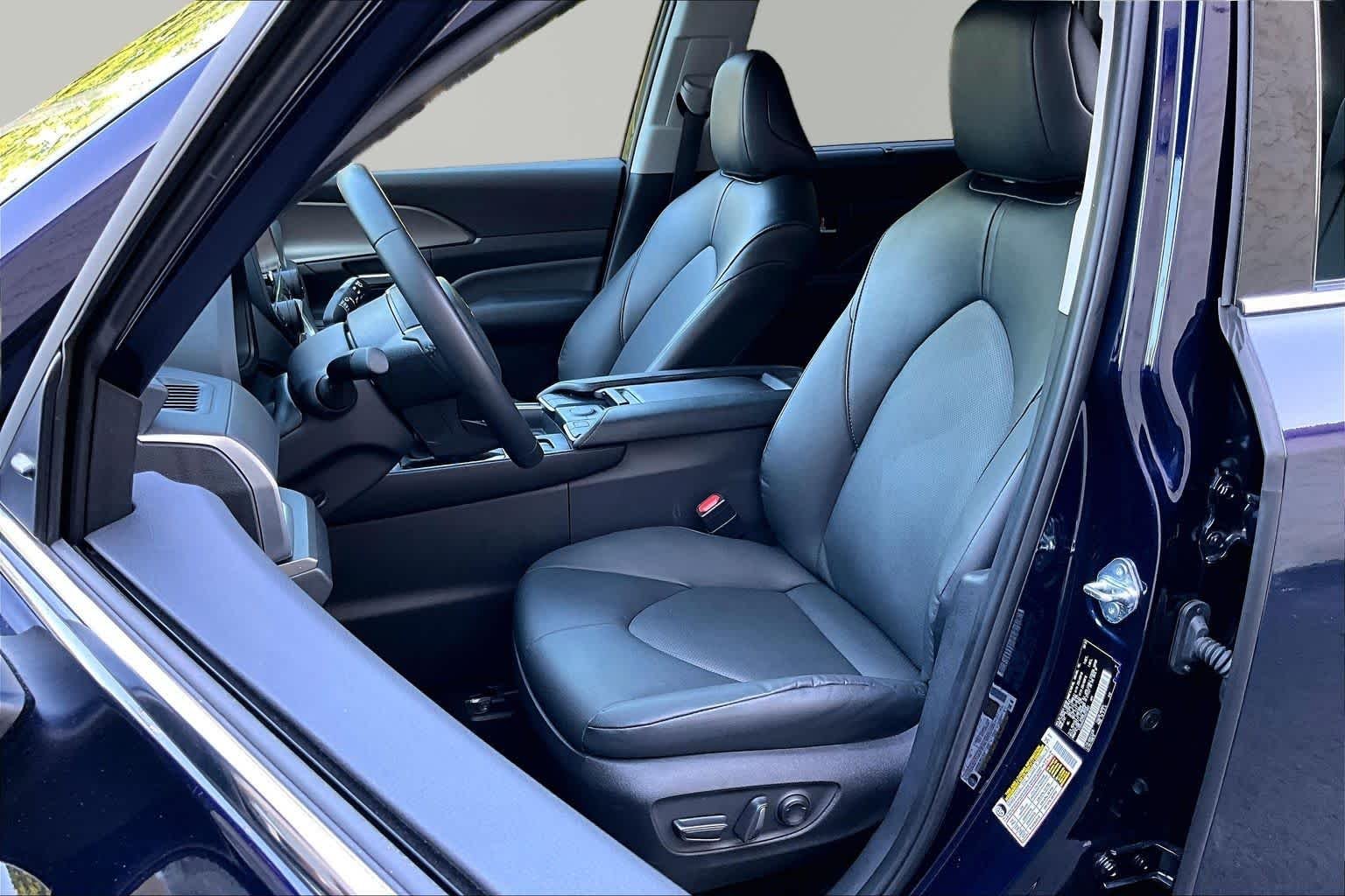 Used 2025 Blueprint Toyota XLE image 8