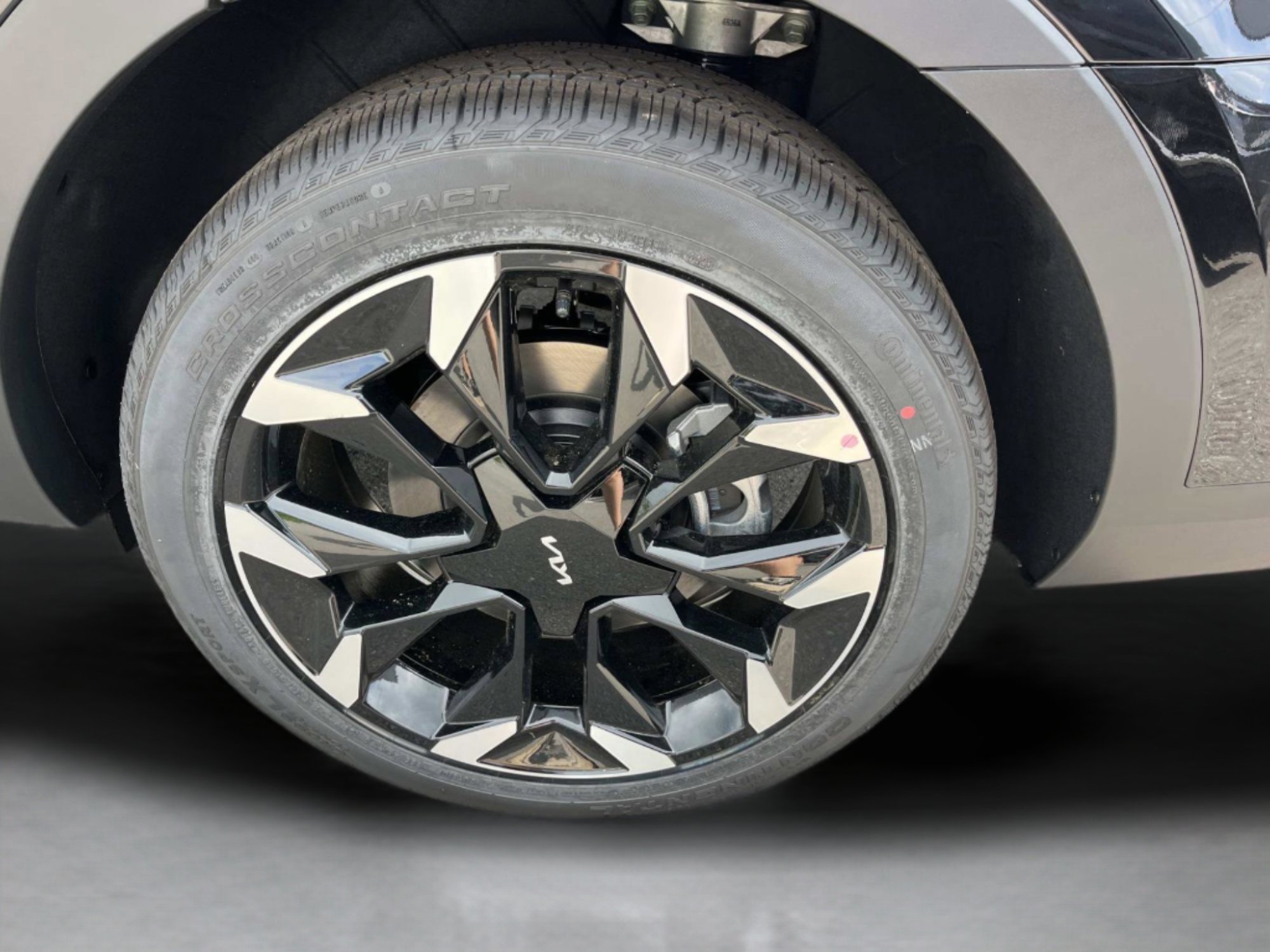 New 2026 Ebony Black Kia EX image 33