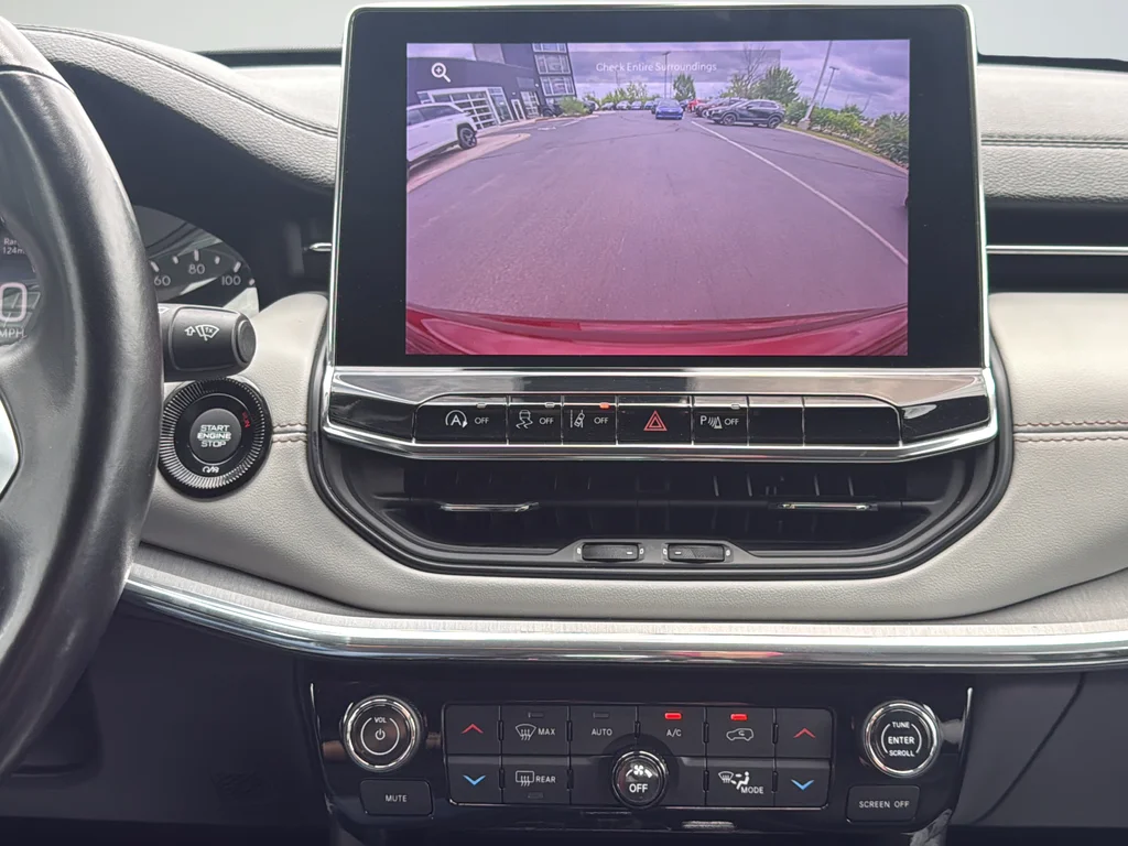 Used 2022 Red Jeep Limited image 20