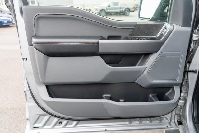 Used 2025 Iconic Silver Metallic Ford XLT image 15