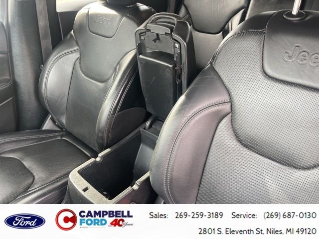 Used 2020 Bright White Clearcoat Jeep Limited image 27