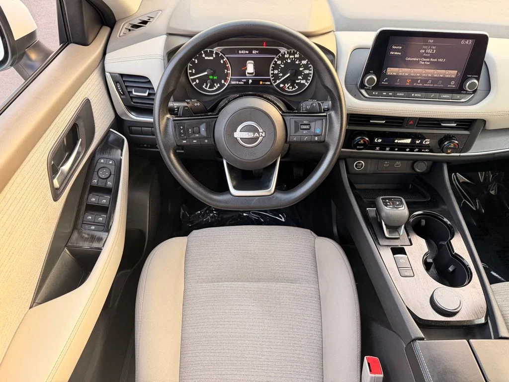 Used 2023 White Nissan SV image 16