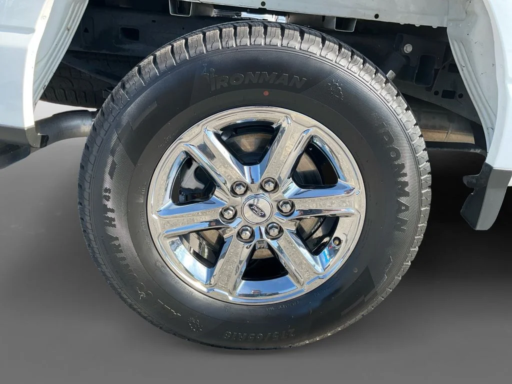 Used 2025 White Ford XLT image 11