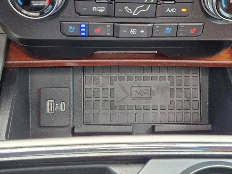 Used 2020 BLACK FORD KING RANCH 4WD CREW CAB 6.75