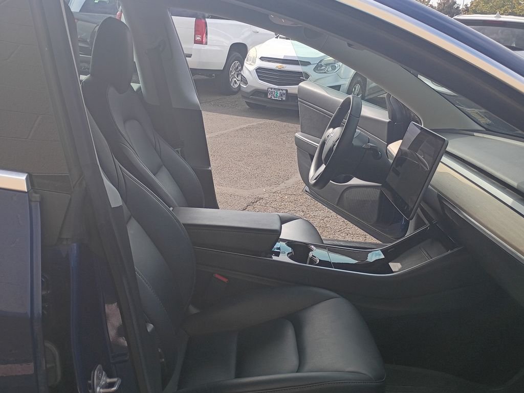 Used 2019 Blue Tesla Long Range image 20
