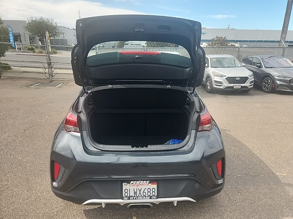 Used 2020 Gray Hyundai 2.0 Premium image 18