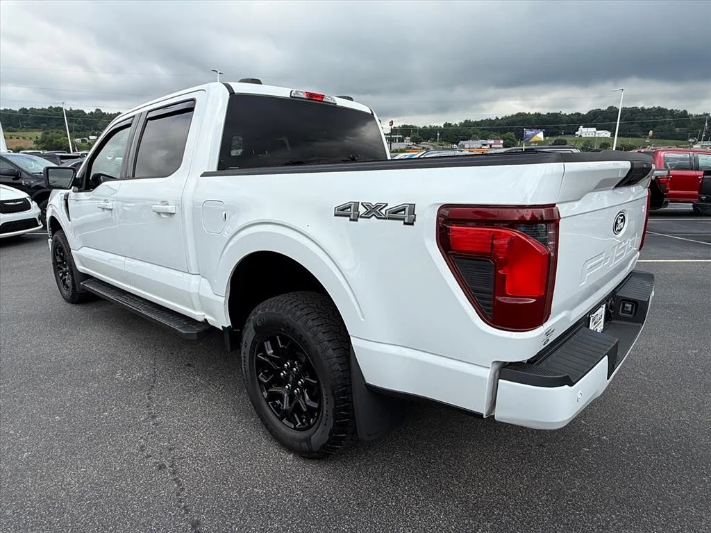 Used 2025 White Ford XLT image 5