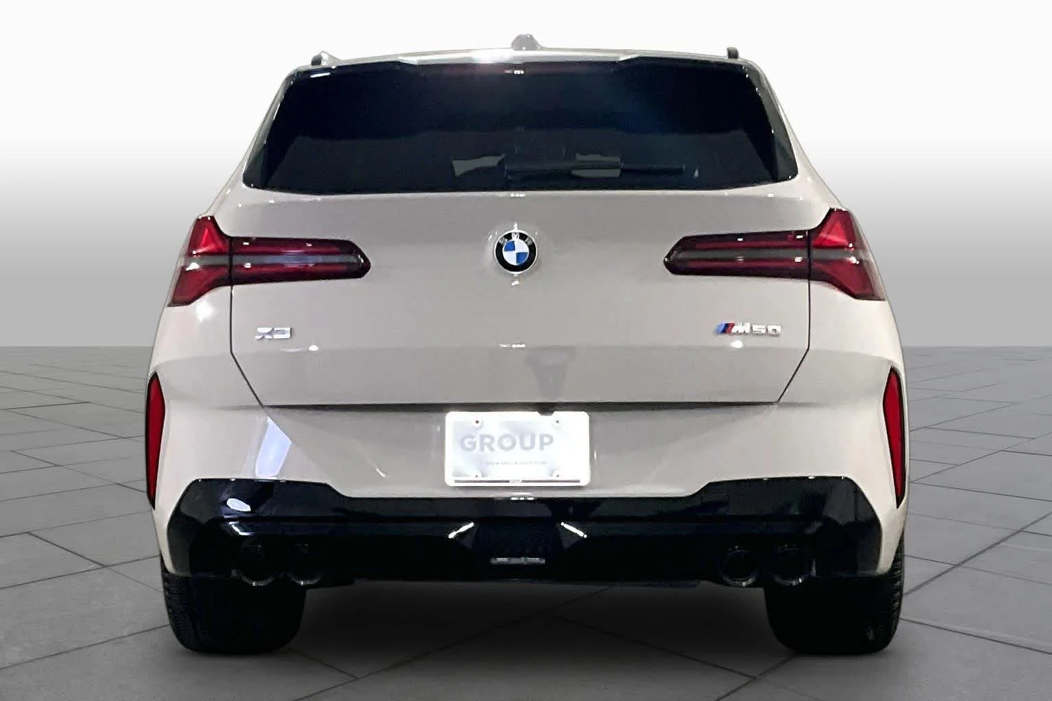 Certified Used 2025 Dune Grey Metallic BMW M50 xDrive image 4