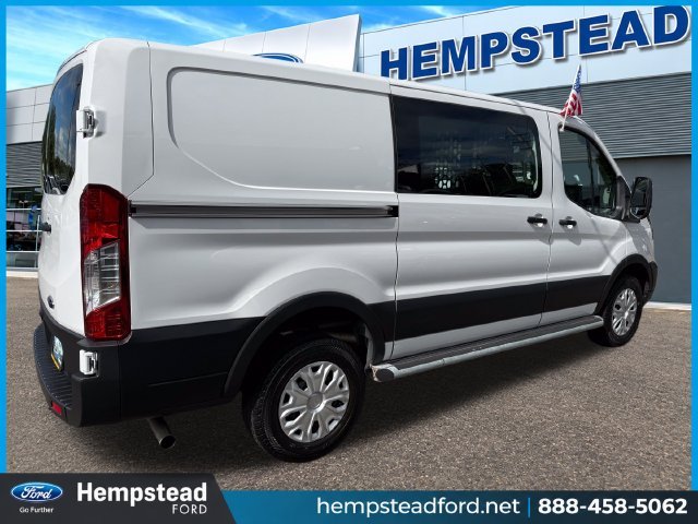 Certified Used 2025 Oxford White Ford Base image 7