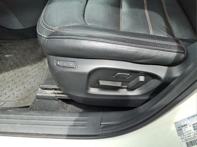Used 2023 White Mazda 2.5 S Preferred Package image 16