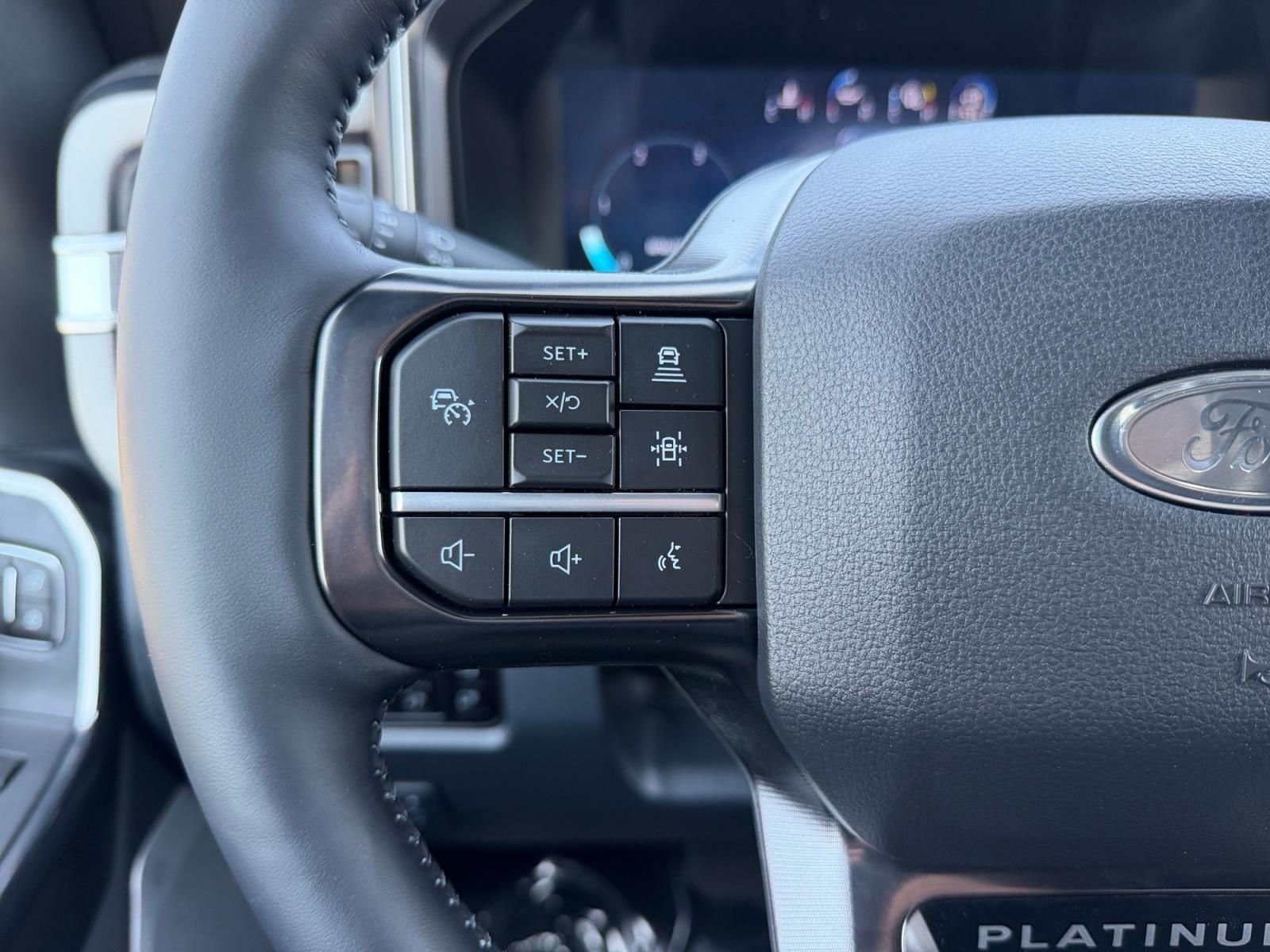 New 2026 Avalanche Ford F-250® Platinum® image 17