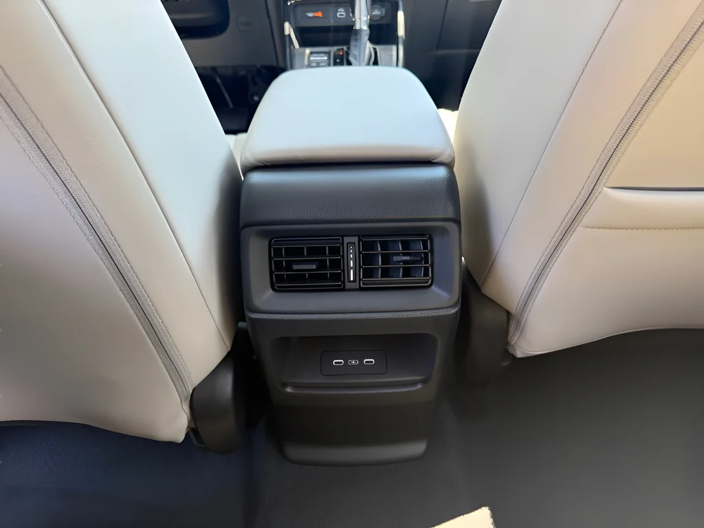 2024 Honda CR-V EX-L - Photo 11