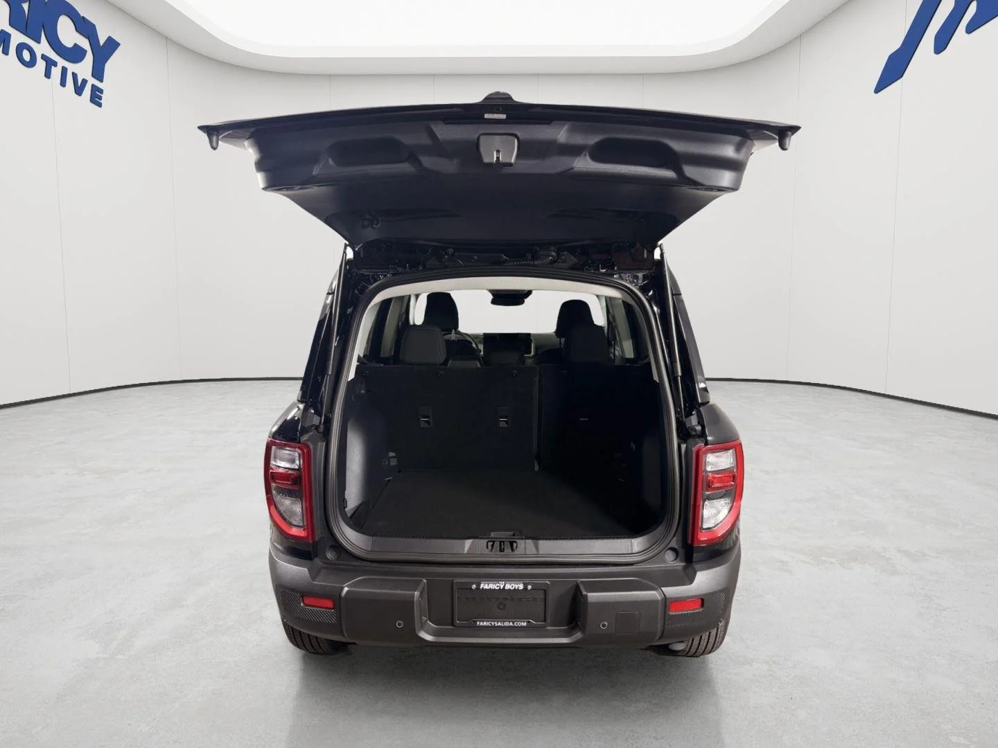 Used 2025 Shadow Black Ford Big Bend image 6