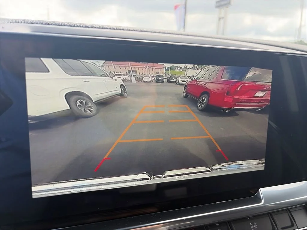 New 2026 Summit White GMC Elevation image 23