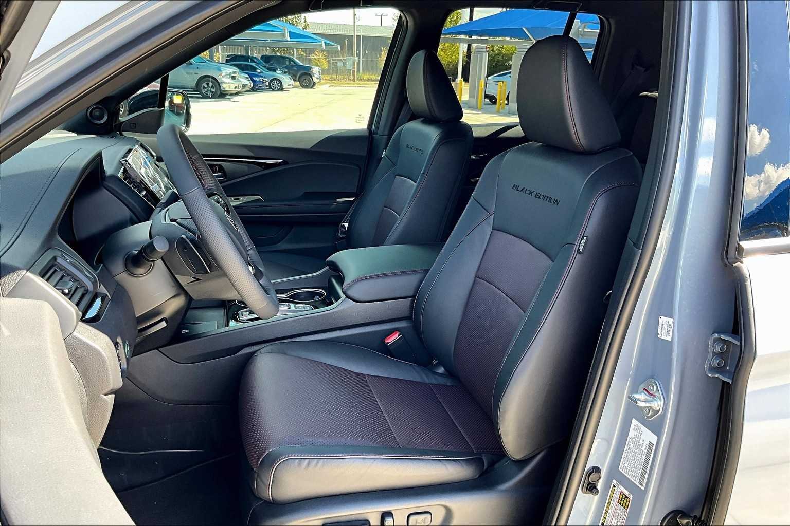 2026 Honda Ridgeline Black Edition - Photo 9