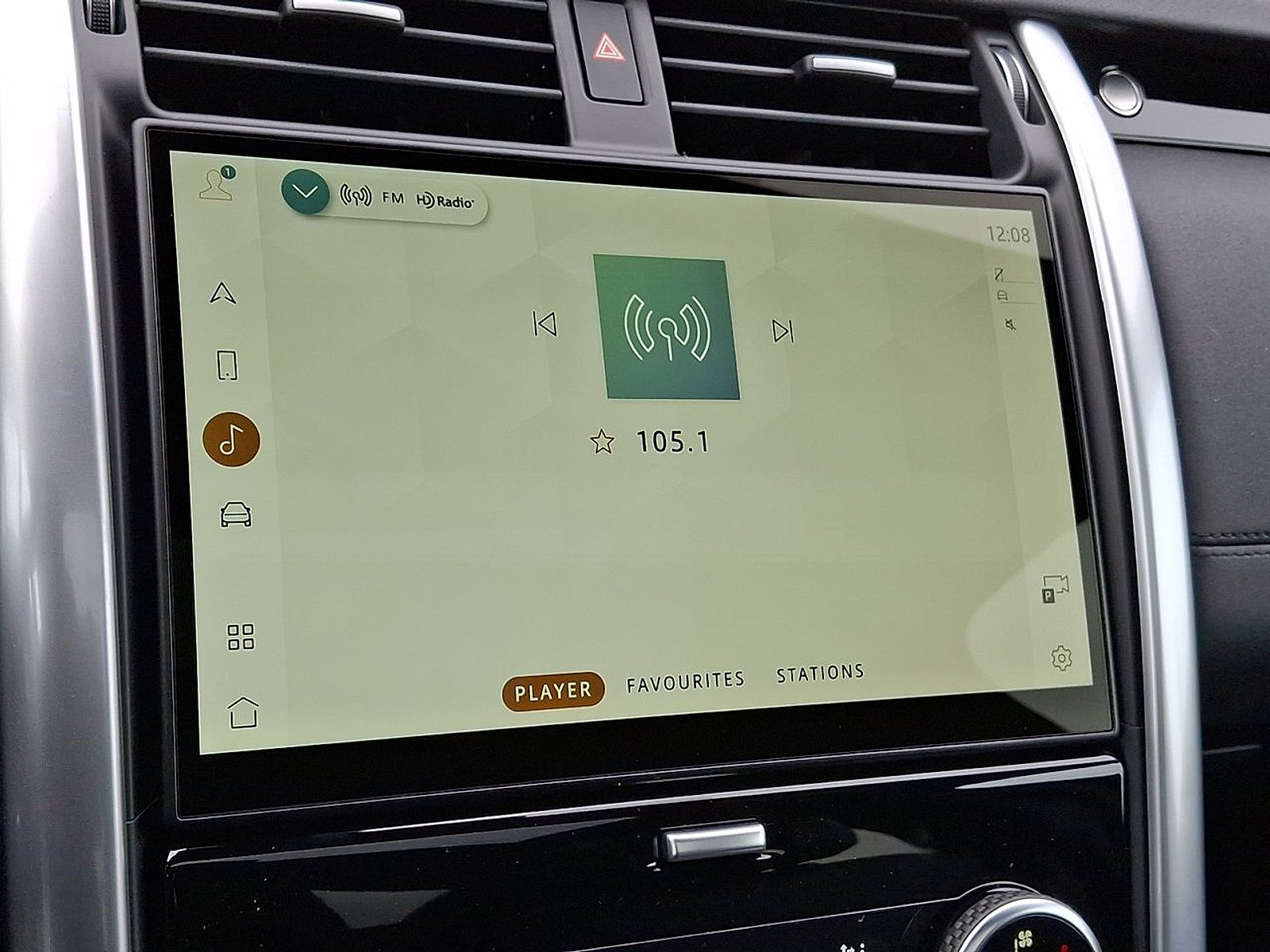 2025 Land Rover Discovery S - Photo 23