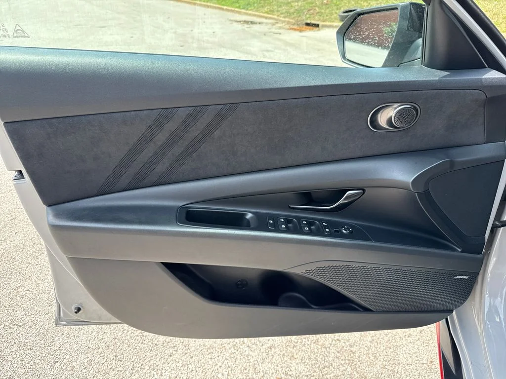 Used 2023 Gray Hyundai Base image 12