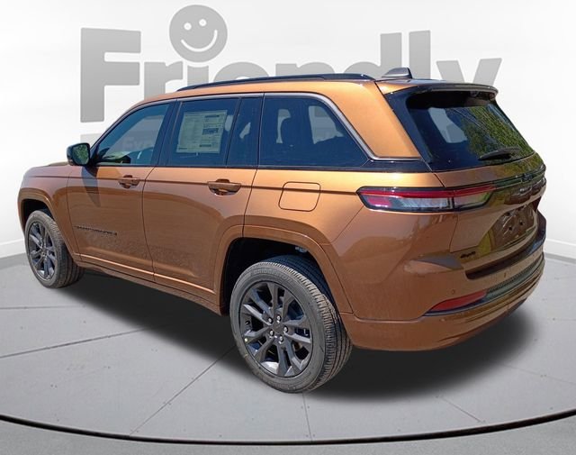 New 2026 Copper Shino Metallic Clear-Coat Exterior Paint Jeep Limited Reserve image 6