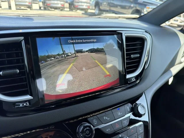 New 2026 Red Hot Pearl-Coat Exterior Paint Chrysler LX image 23