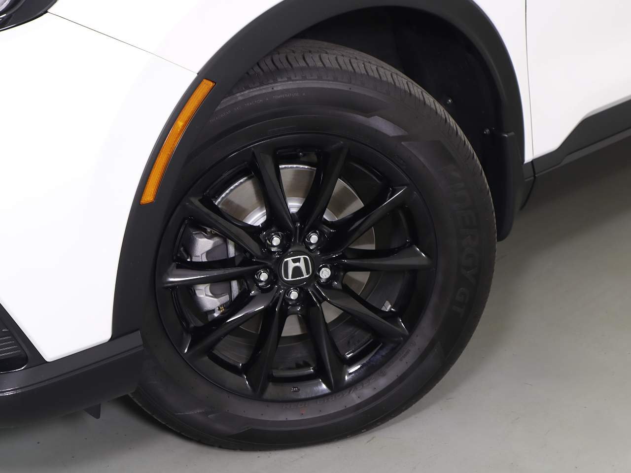 Used 2026 Platinum White Pearl Honda Sport-L image 8