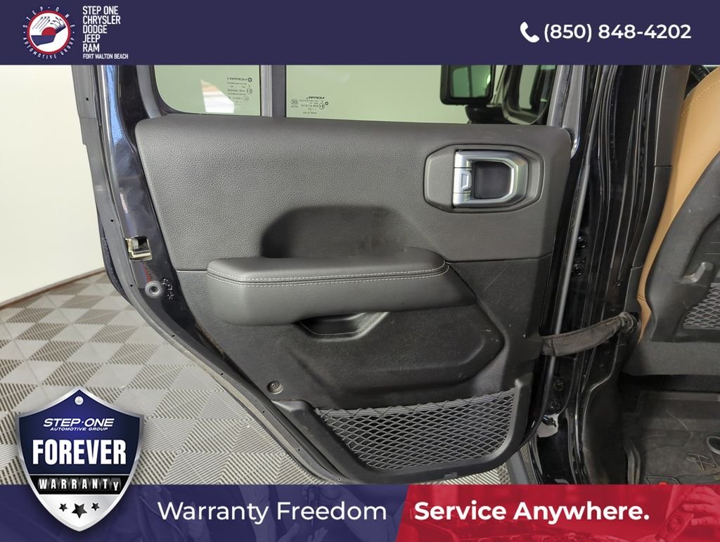 Used 2023 Black Jeep Rubicon 4xe image 26