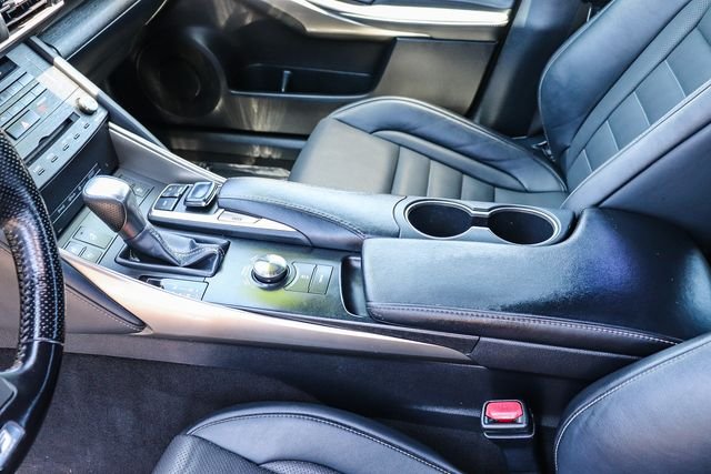 Used 2020 Black Lexus 350 image 22