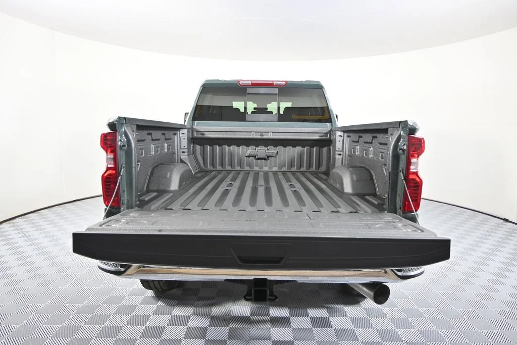 2026 Chevrolet Silverado 3500 HD LT - Photo 6