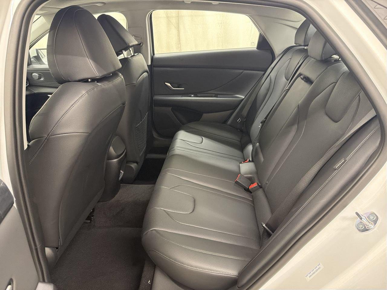 New 2026 Serenity White Hyundai Limited image 19