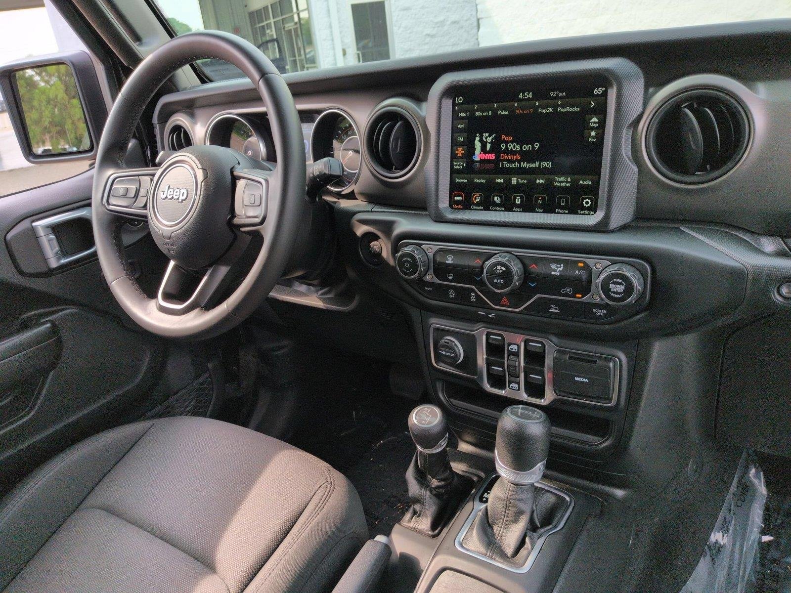 Used 2023 Black Clearcoat Jeep Sport S image 37