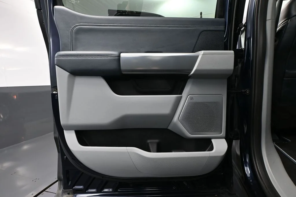 Used 2023 Blue Ford Limited image 36