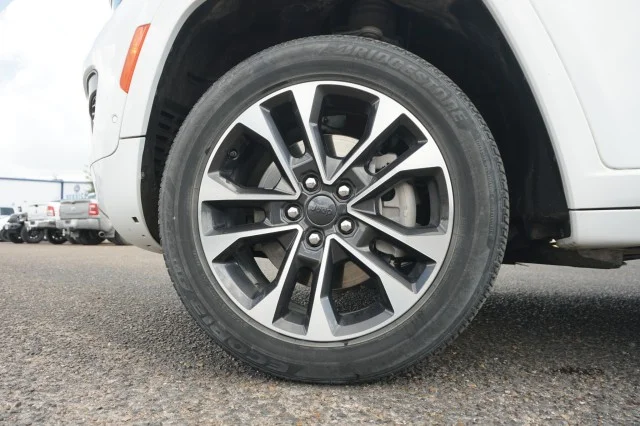 Used 2021 WHITE Jeep Overland image 17