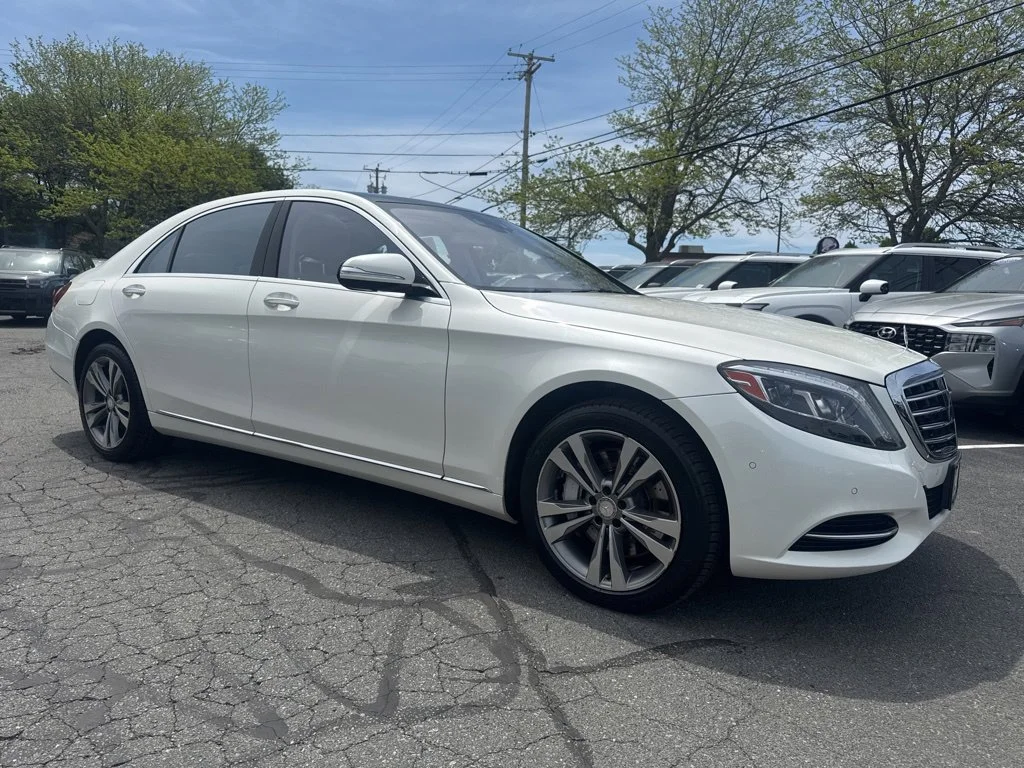 Used 2015 Beige Mercedes-Benz S 550 image 4