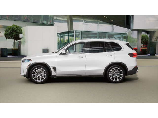 New 2026 Mineral White Metallic BMW xDrive40i image 4