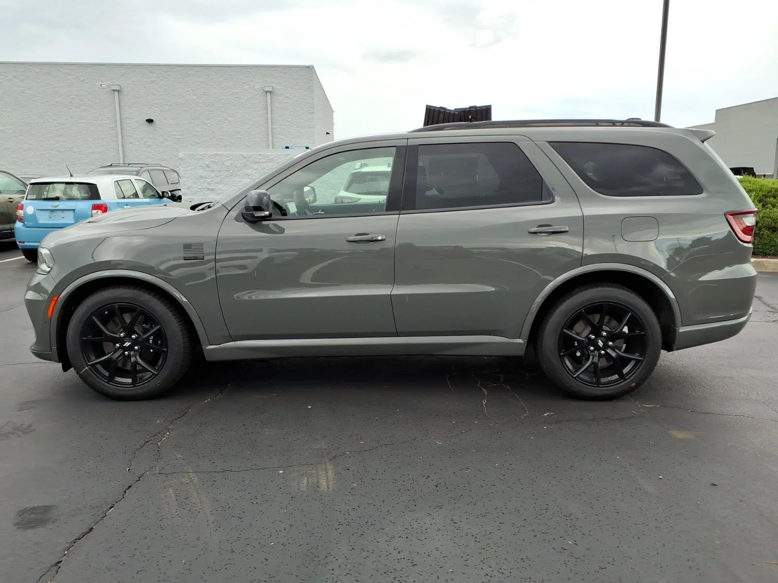 New 2026 Destroyer Gray Clear-Coat Exterior Paint Dodge GT Premium image 3