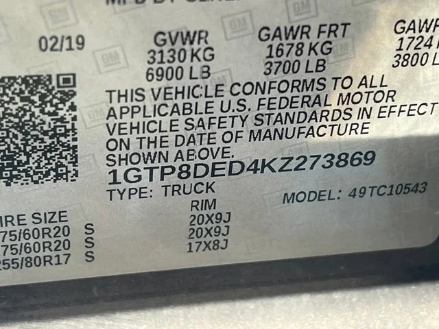Used 2019 SMOKEY QUARTZ METALLIC GMC SLT image 15