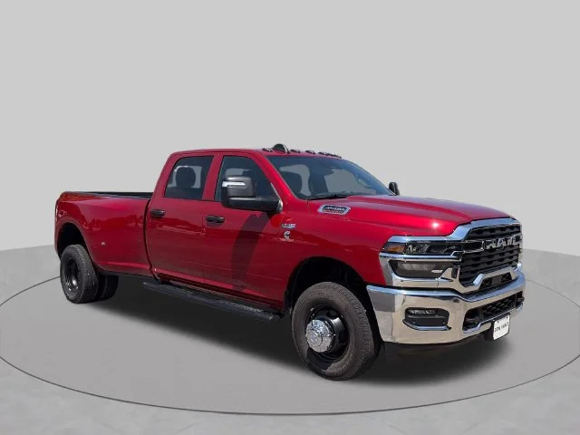 New 2026 Molten Red Pearl-Coat Exterior Paint RAM Tradesman image 7